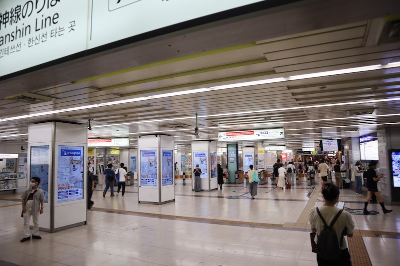 近鉄奈良線や阪神なんば線が乗り入れる「大阪難波」駅