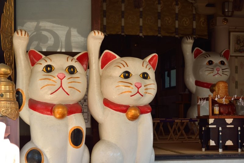 招き猫でも有名な「今戸神社」